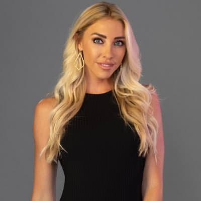 Olivia Harlan Dekker: Bio, Height, Husband, Wedding, and Salary