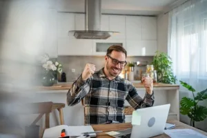 Successful side hustles from home business
